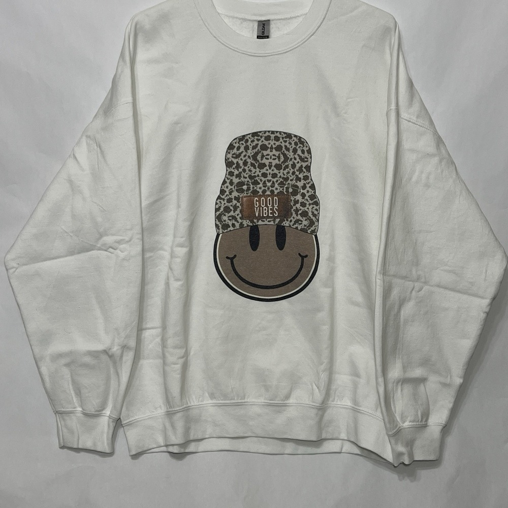 Good Vibes Happy Smiley Face Cheetah Beanie Gilden Crewneck Sweatshirt Women 2XL